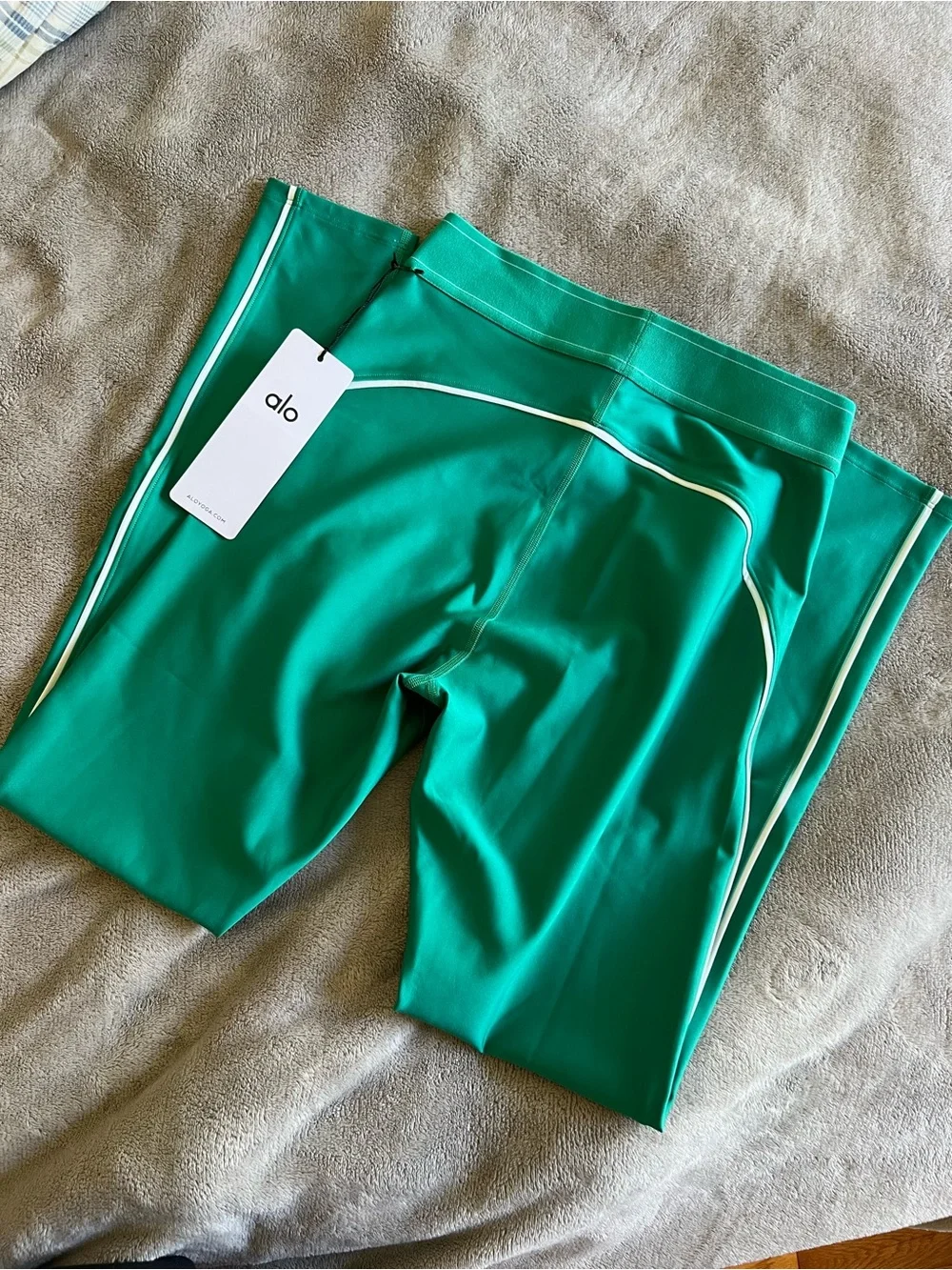 NEW! Alo Spruce Green Airlift High Waist Suit Up Legging Large